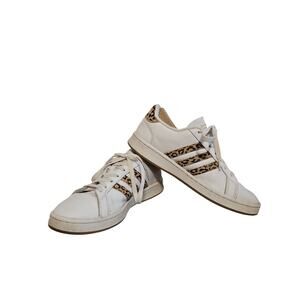 Womens ADIDAS White Leather Tennis Shoes Size 8.5 Leopard Print